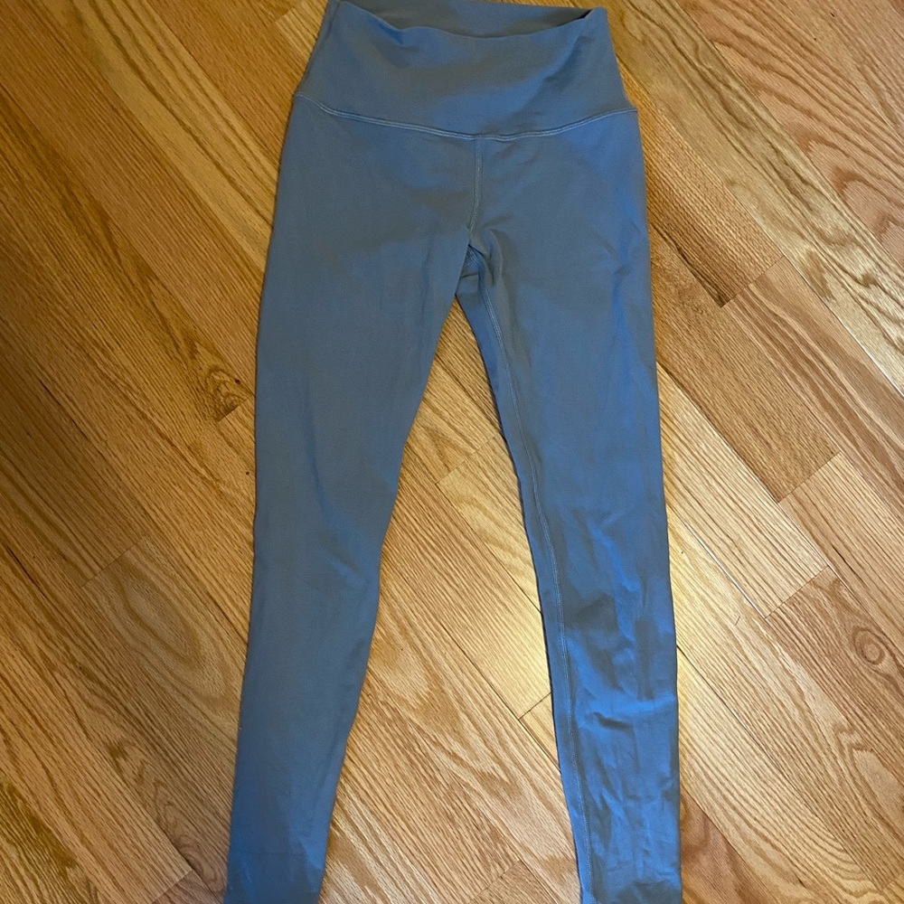 Alo airbrush leggings